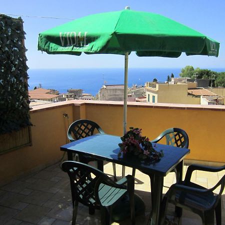 Taormina Castle And Sea View1 Esterno foto
